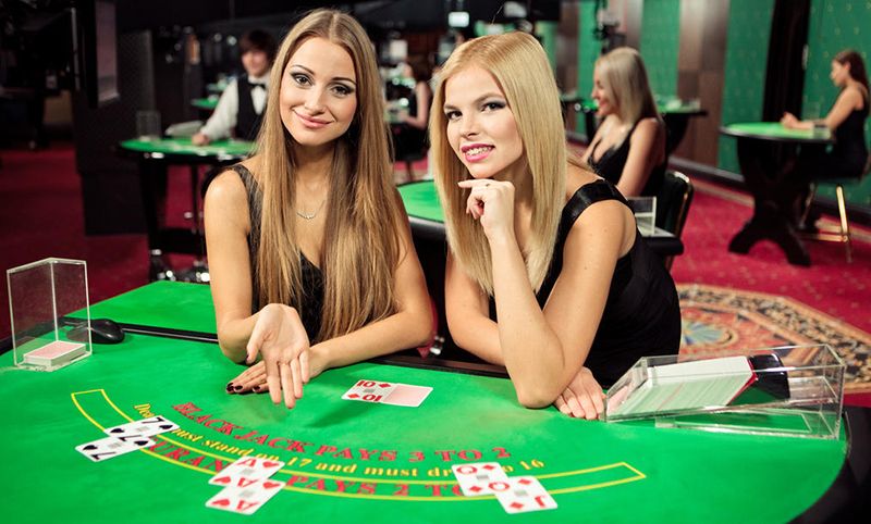 Live casino เหมือนของจริงไม่ต่างกันในคาสิโนออนไลน์ SEXY BACCARAT.jpg